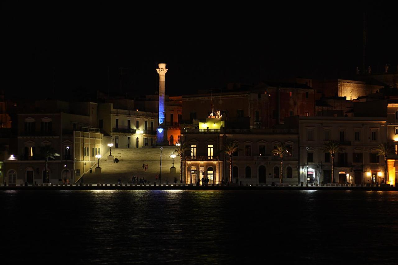 Palazzo Pinto B&B Brindisi Dış mekan fotoğraf